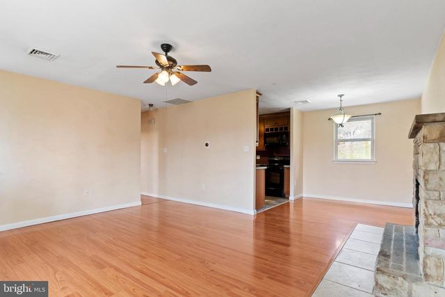 116 PLEASANTVIEW TER, New Cumberland, PA 17070