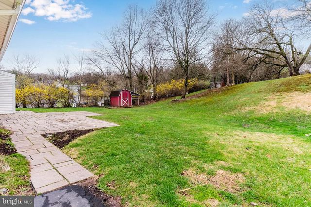 116 PLEASANTVIEW TER, New Cumberland, PA 17070