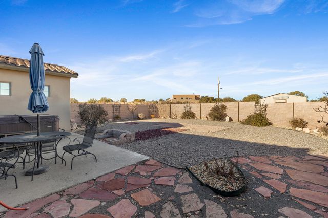 3887 Hanley Road NE, Rio Rancho, NM 87144