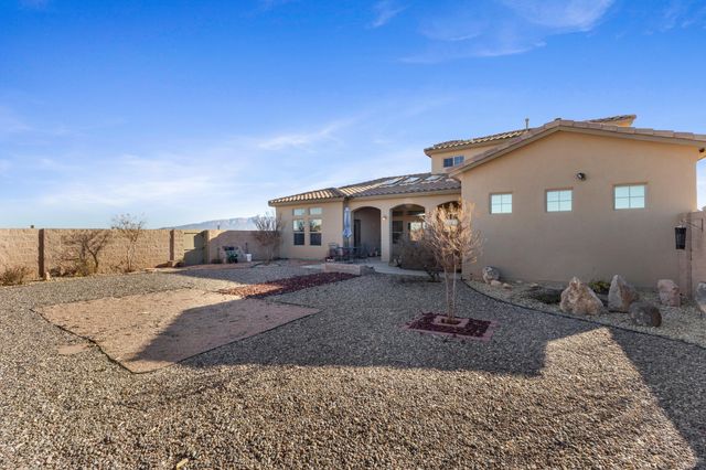 3887 Hanley Road NE, Rio Rancho, NM 87144