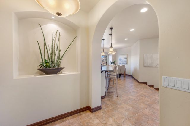 3887 Hanley Road NE, Rio Rancho, NM 87144