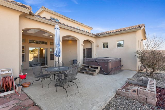 3887 Hanley Road NE, Rio Rancho, NM 87144