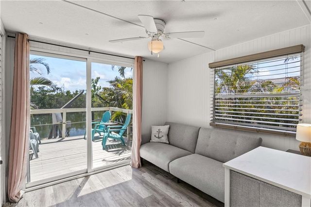 3843 Cherry LN, St. James City, FL 33956