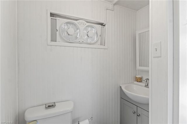 3843 Cherry LN, St. James City, FL 33956