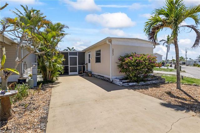 3843 Cherry LN, St. James City, FL 33956