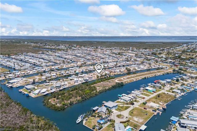 3843 Cherry LN, St. James City, FL 33956