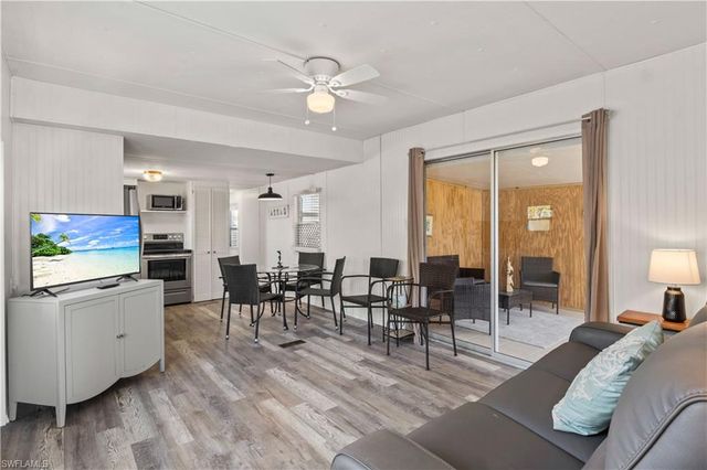 3843 Cherry LN, St. James City, FL 33956