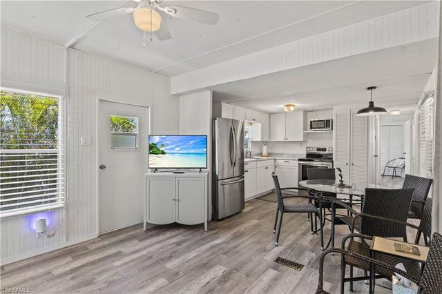 3843 Cherry LN, St. James City, FL 33956