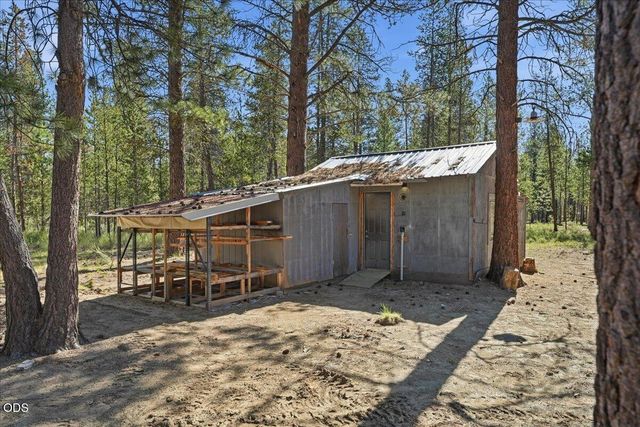 15039 Yorkie Lane, La Pine, OR 97739