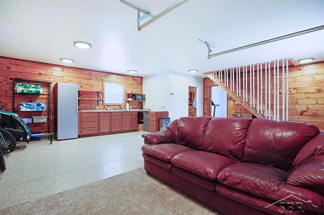 4646 Rau Road, Edwards Twp, MI 48661