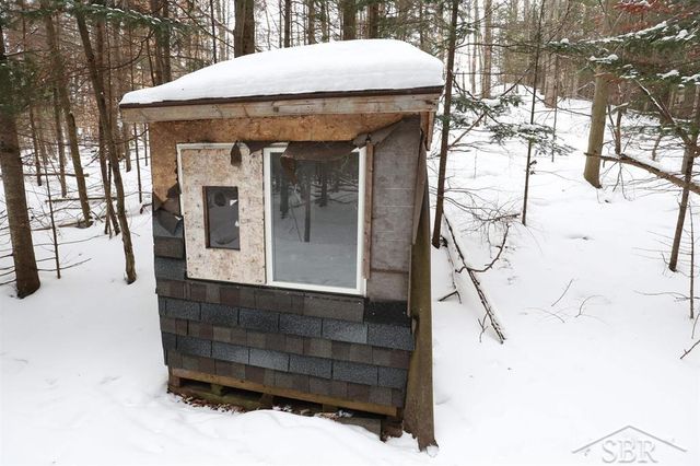 4646 Rau Road, Edwards Twp, MI 48661