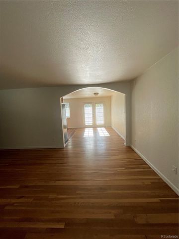 358 S Tucson Way, Aurora, CO 80012