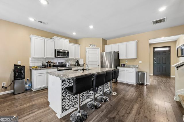 378 Indian River Drive, Jefferson, GA 30549