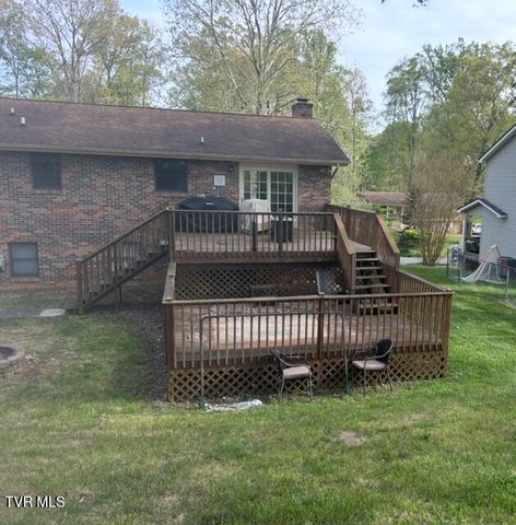 164 Woodstock Lane, Bristol, VA 24201