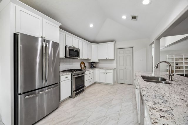 16814 Deer Park Drive, Dallas, TX 75248