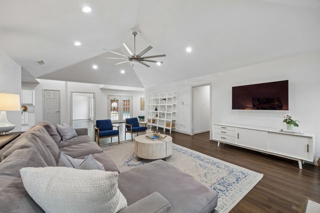 16814 Deer Park Drive, Dallas, TX 75248