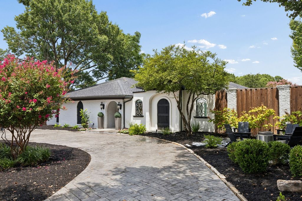 16814 Deer Park Drive, Dallas, TX 75248