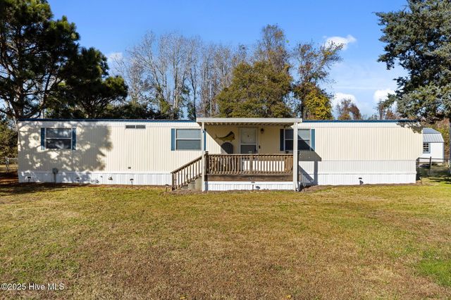 105 Ronnie Road, Beaufort, NC 28516