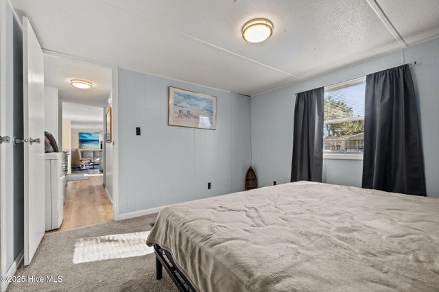 105 Ronnie Road, Beaufort, NC 28516