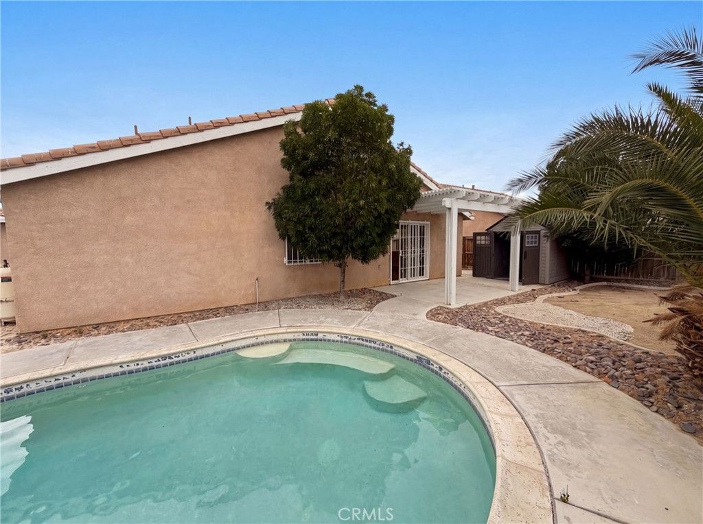 Image 22 of property listing at 18792 Dogwood Court, Adelanto, CA 92301