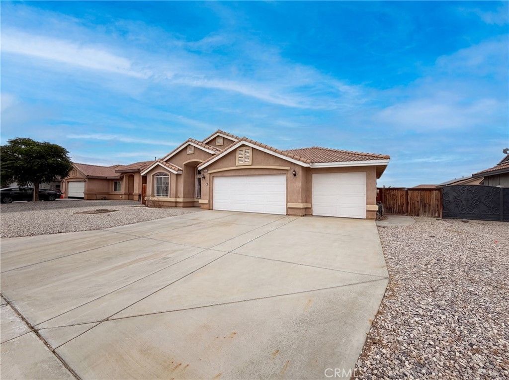 Image 24 of property listing at 18792 Dogwood Court, Adelanto, CA 92301
