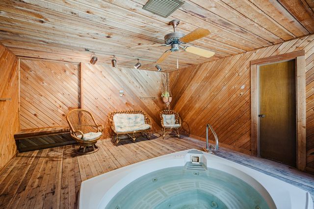 1 Hialeah Drive, Midland, TX 79705