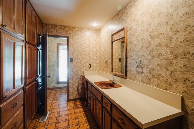 1 Hialeah Drive, Midland, TX 79705