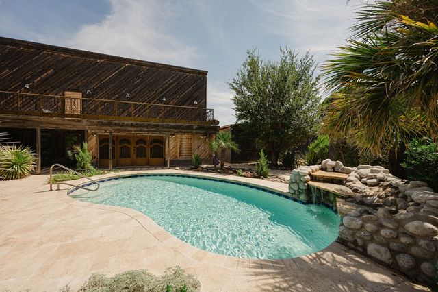 1 Hialeah Drive, Midland, TX 79705