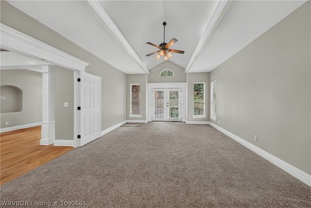 88 Skyview Lane, Fayetteville, AR 72701