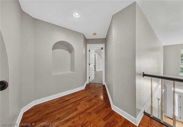 88 Skyview Lane, Fayetteville, AR 72701