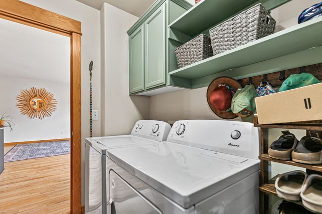 2684 Clay Creek Way, Ashland, OR 97520