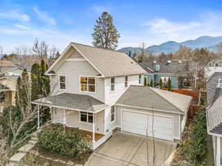 2684 Clay Creek Way, Ashland, OR 97520