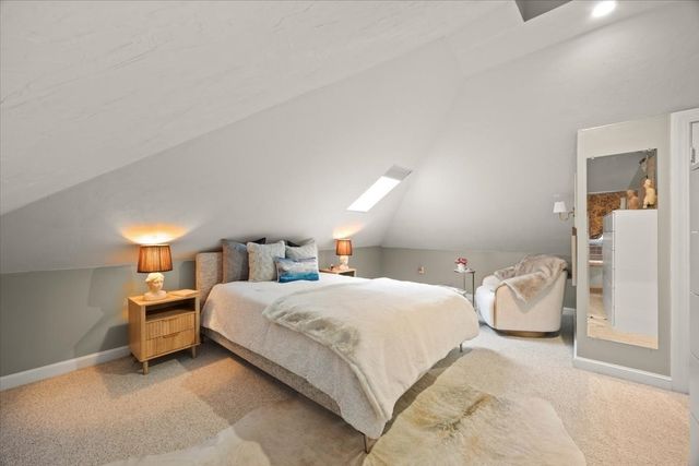 24 Union St D, Rockland, MA 02370