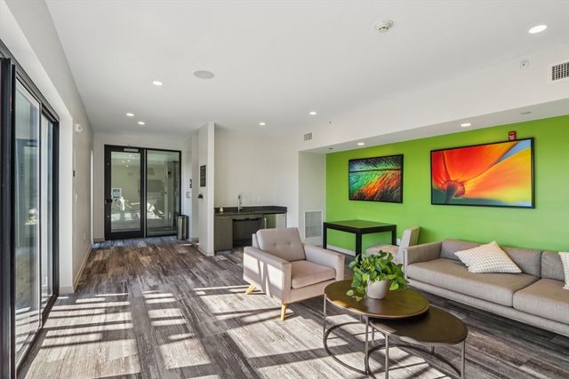 77 New 214, Cambridge, MA 02138