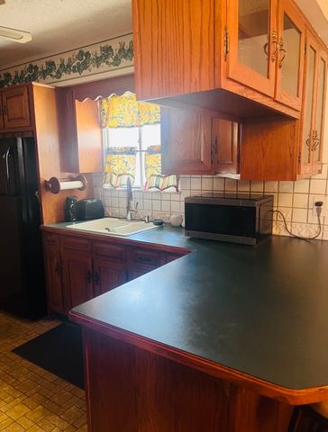 1435 Westerrace Road, Flint, MI 48532