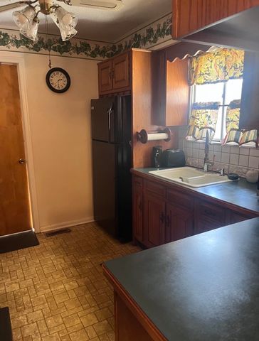 1435 Westerrace Road, Flint, MI 48532