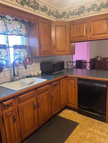 1435 Westerrace Road, Flint, MI 48532