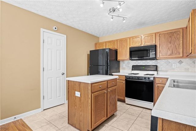 13 Arrowhead Drive, Dallas, GA 30132