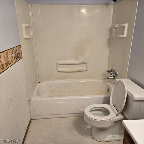 511 Suzanne Drive, Kent, OH 44240