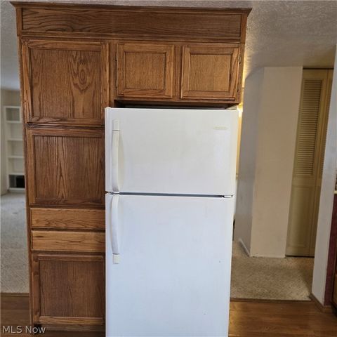 511 Suzanne Drive, Kent, OH 44240