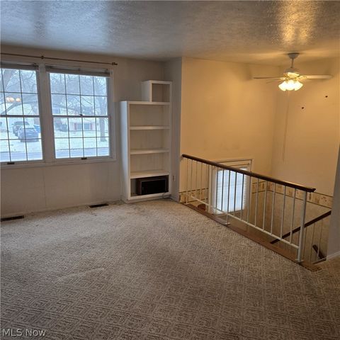 511 Suzanne Drive, Kent, OH 44240
