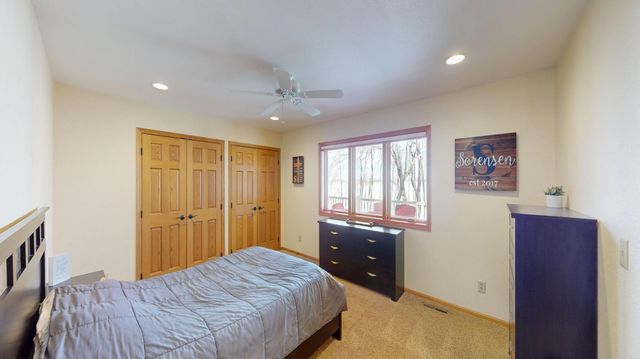 64562 270th Street, Alden, MN 56009