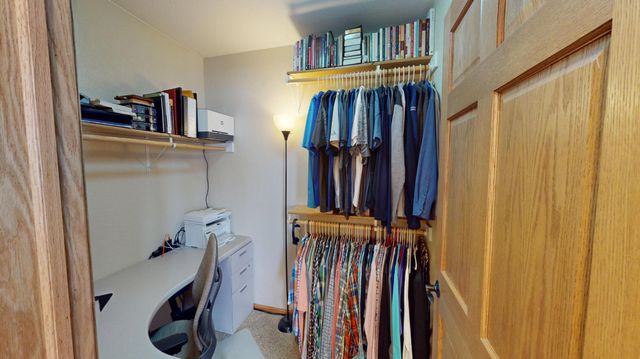 64562 270th Street, Alden, MN 56009