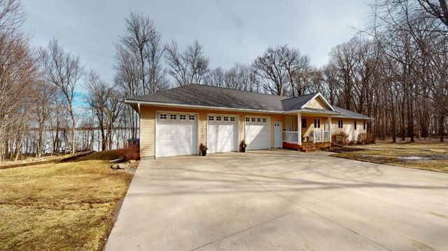 64562 270th Street, Alden, MN 56009