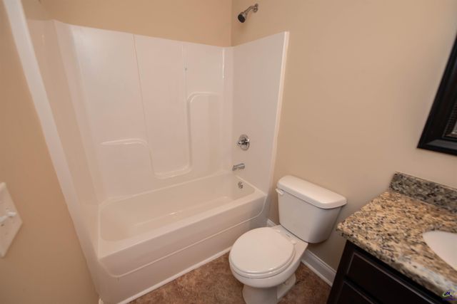 212 Chrisopher Luke Circle, Perry, GA 31069