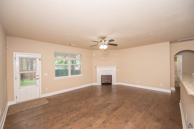 212 Chrisopher Luke Circle, Perry, GA 31069