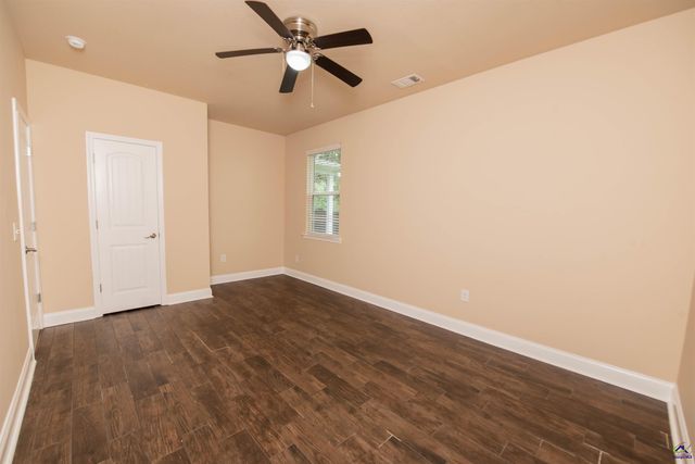 212 Chrisopher Luke Circle, Perry, GA 31069