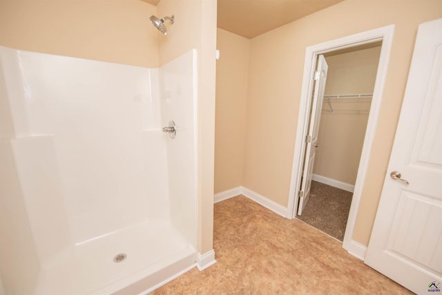 212 Chrisopher Luke Circle, Perry, GA 31069