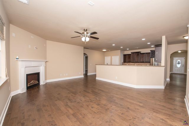 212 Chrisopher Luke Circle, Perry, GA 31069