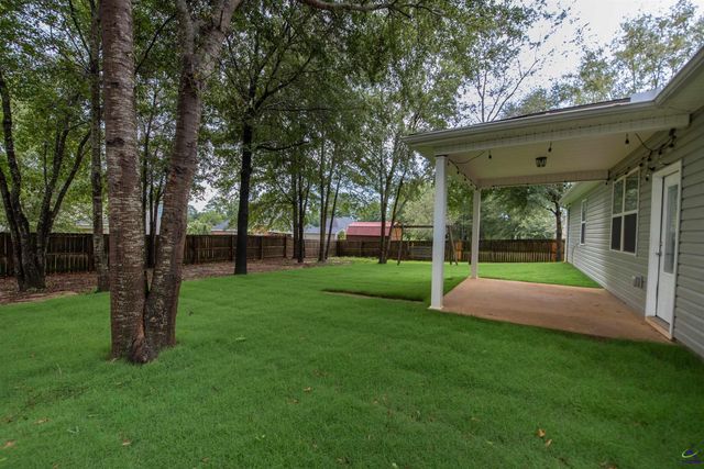 212 Chrisopher Luke Circle, Perry, GA 31069